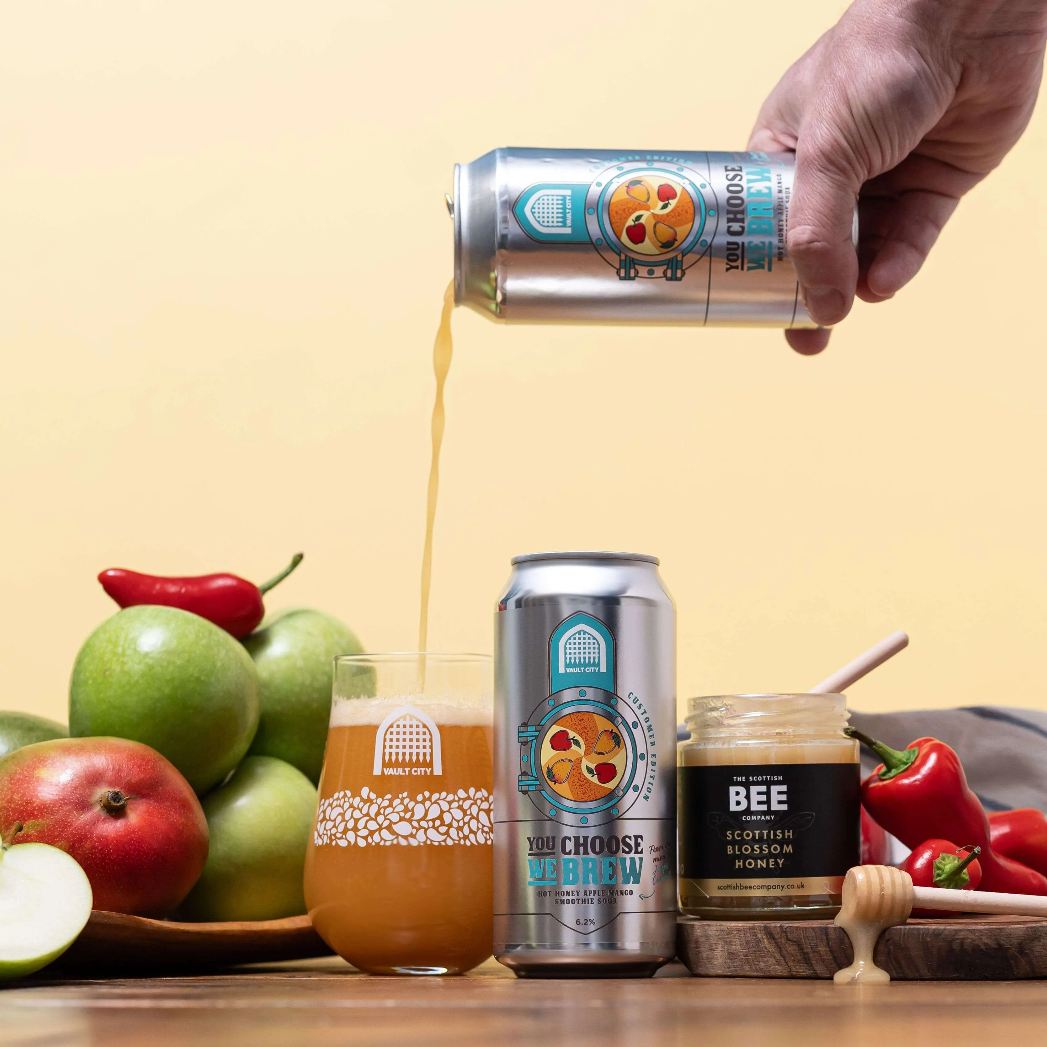 Vault City Hot Honey Apple Mango Smoothie Sour